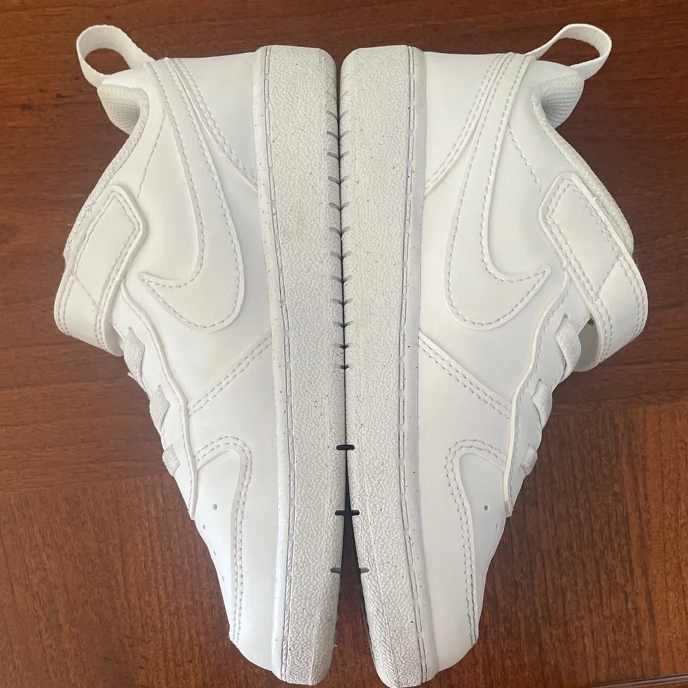 Nike toddler girls (age 4-5) All-White Sneakers - Picture 3 of 9